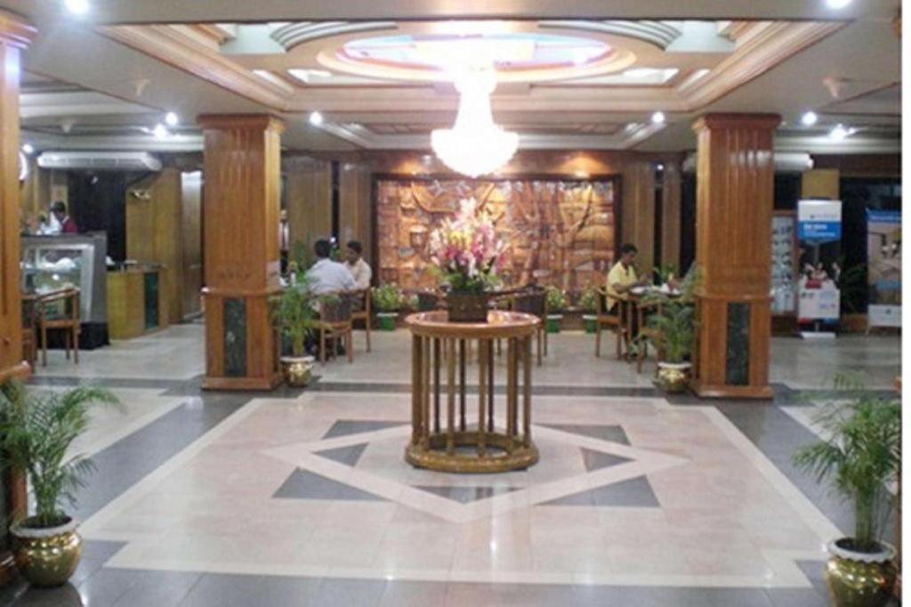 Hotel Agrabad Читагонг Екстериор снимка
