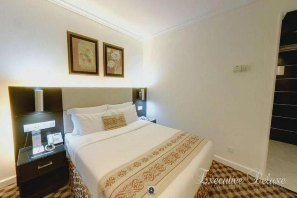 Hotel Agrabad Читагонг Екстериор снимка